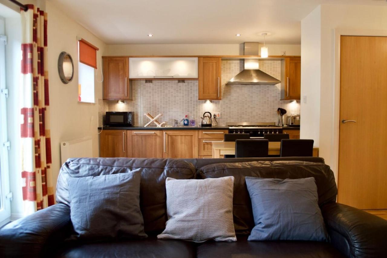 Modern 2 Bedroom City Centre Flat Edinburgh Exterior photo